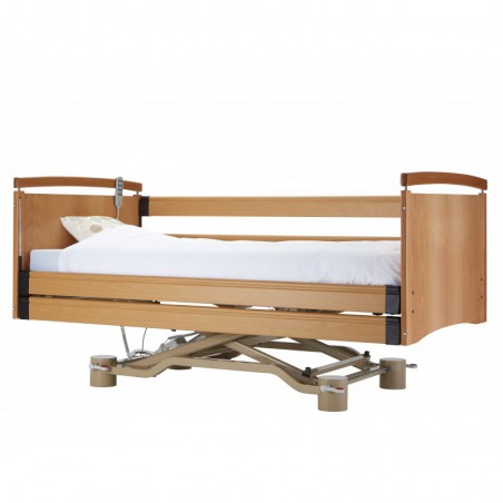 Ultra low bed frame with manual central breaking euro 9300